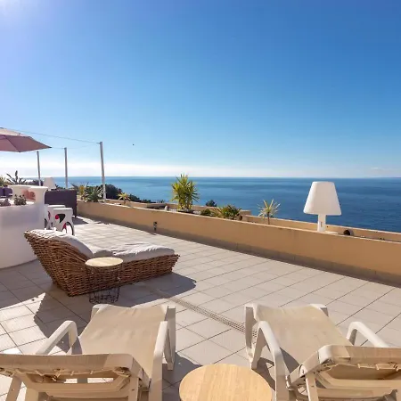 Sol With Amazing Sea Views